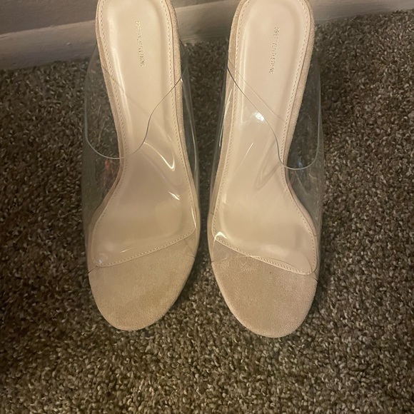 Size 11 clear sandal heel - Picture 3 of 4
